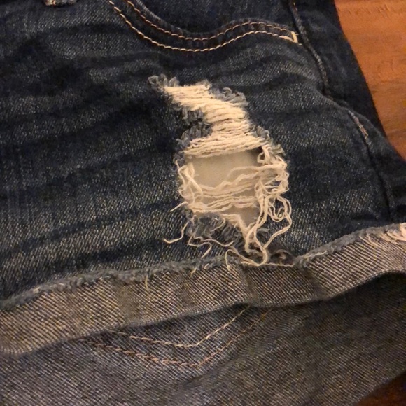 Jean shorts - Picture 3 of 5